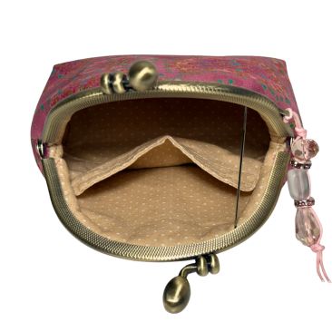 Arany mandalás tárca belseje